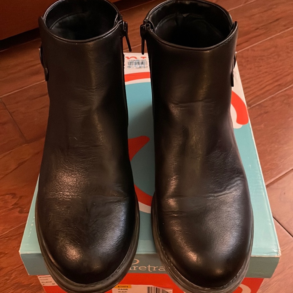 Baretraps Ankle Boots